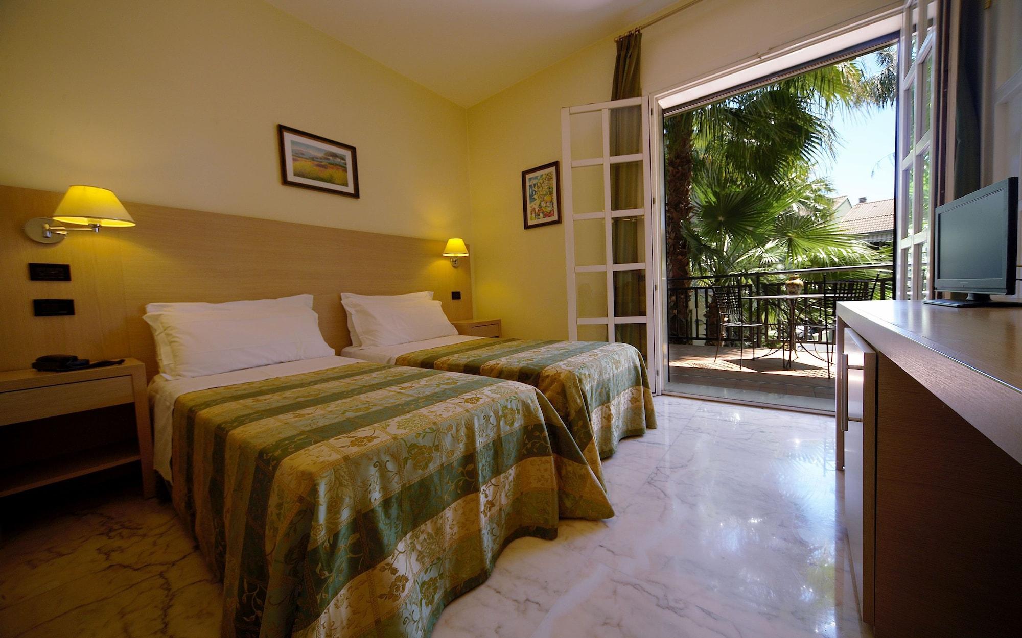 Hotel Borgo Verde Catania Bagian luar foto