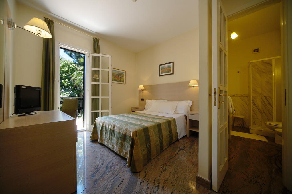 Hotel Borgo Verde Catania Bagian luar foto